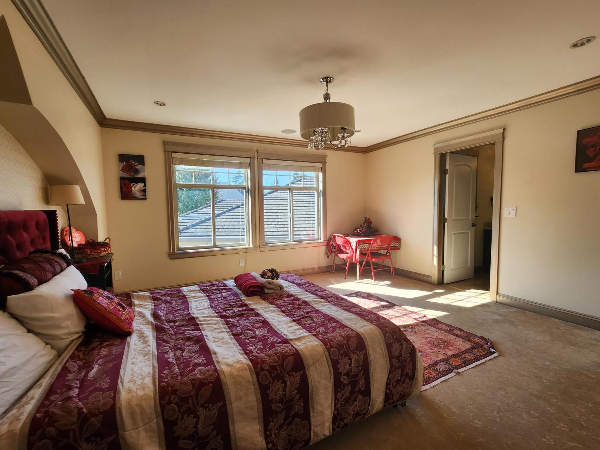 Empress Madani Palace Hotel Surrey Dış mekan fotoğraf